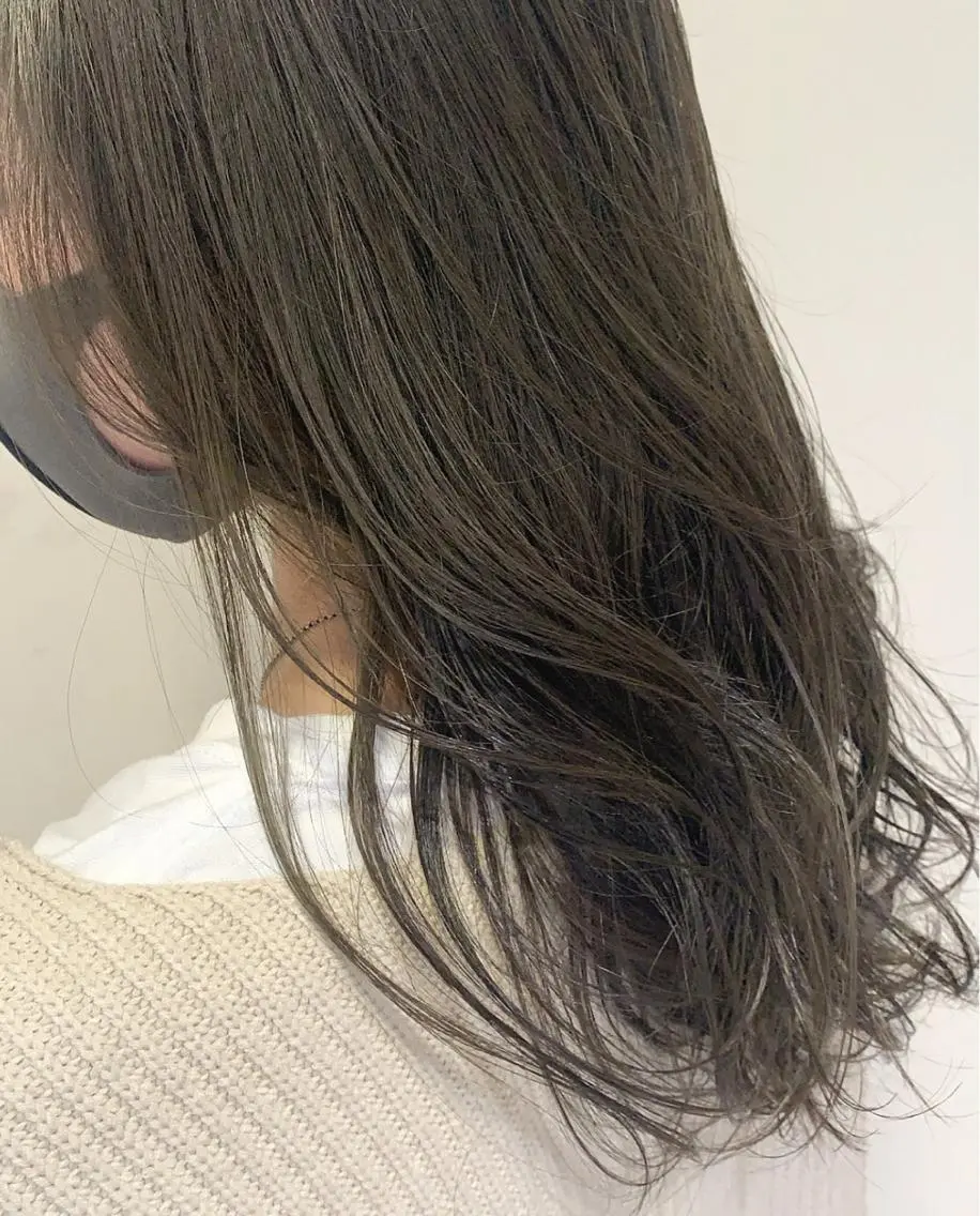 セミロング カラー ベージュカラー ミント ミントベージュ カット 縮毛矯正 トリートメント Tamagawa Sakiのヘアスタイル