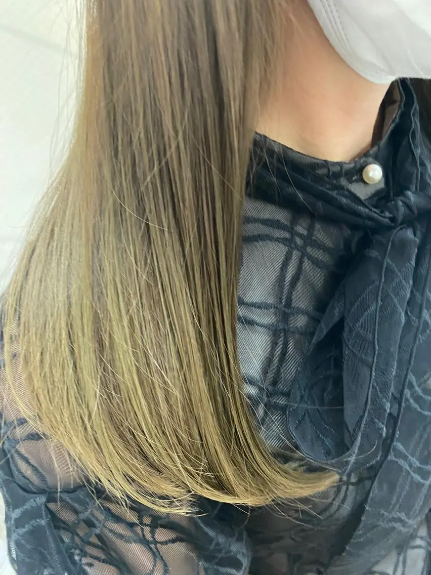 ロング レイヤーカット シャギー 目黒 碧人のヘアスタイル