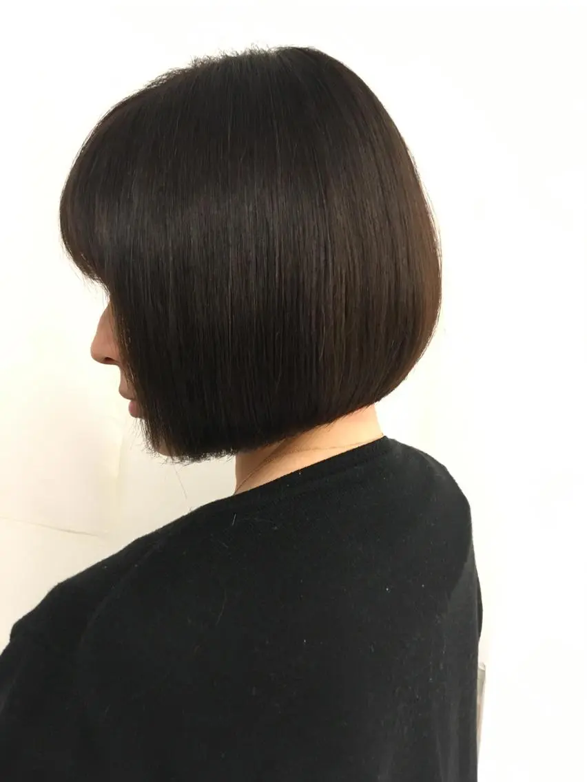 ショート カラー カット ヘアカラー 松岡 俊輔のヘアスタイル