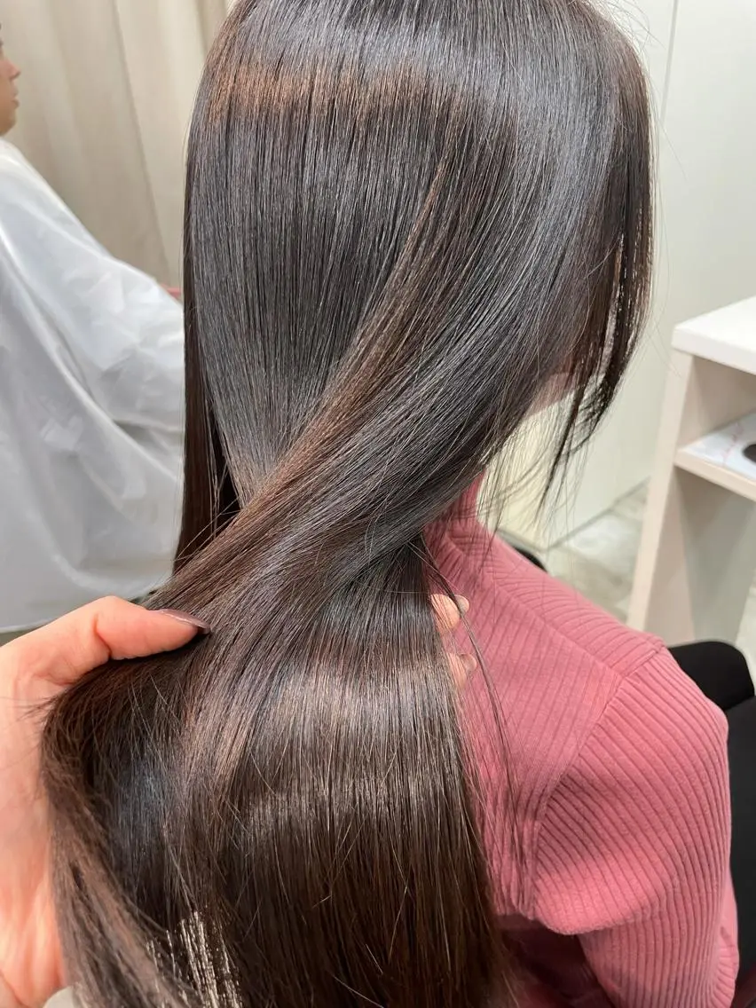 ロング カラー ヘアカラー トリートメント 韓国ヘア🤍髪質改善 🇰🇷AKANEのヘアスタイル