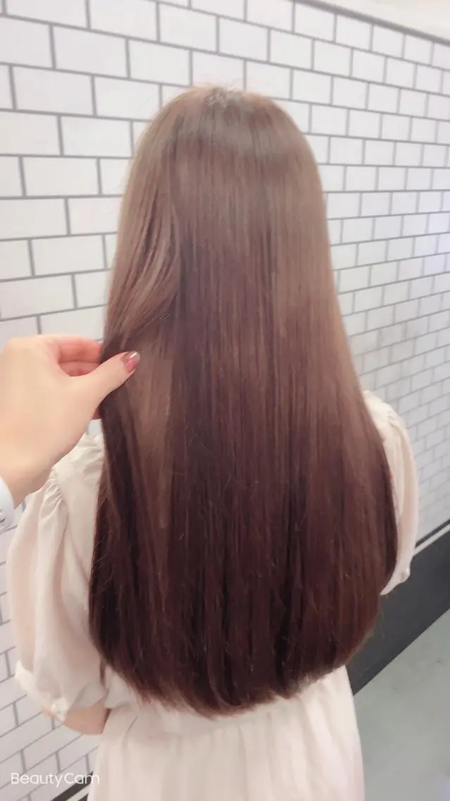 ロング カラー ブラウンカラー UNDER vr 【アンダーバー】のヘアスタイル