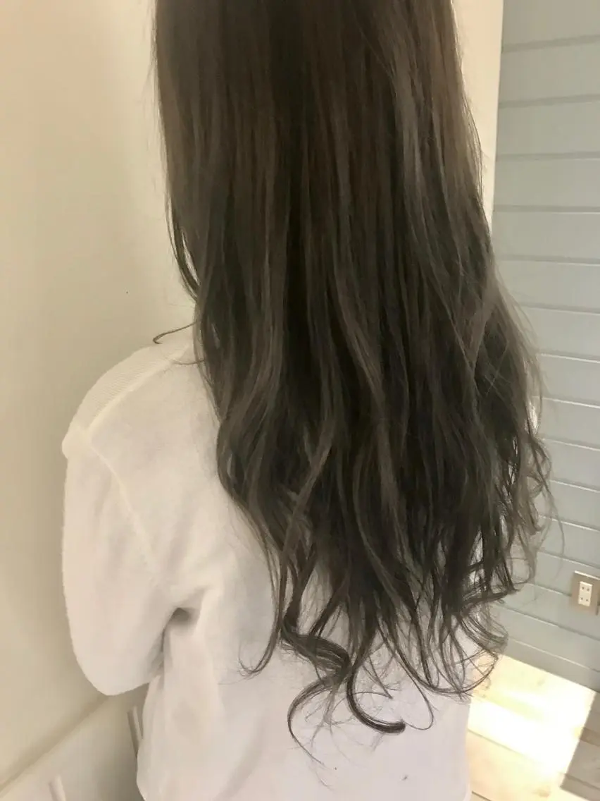 ロング カラー パーマ 艶髪カラー&ウルフ フルカワ ヒロズミのヘアスタイル
