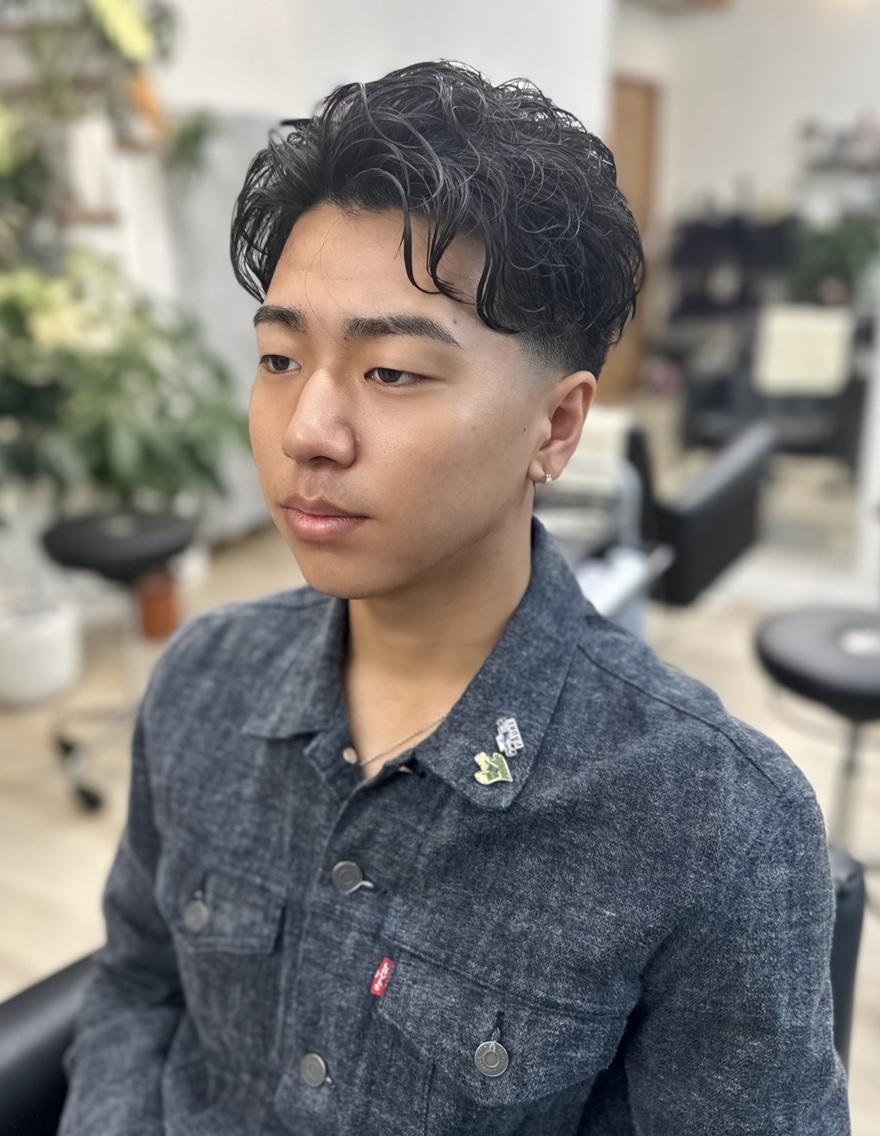 パーマ メンズ カット パーマ 村井隆仁|名駅|亀島 海外風×上品×垢抜けのヘアスタイル