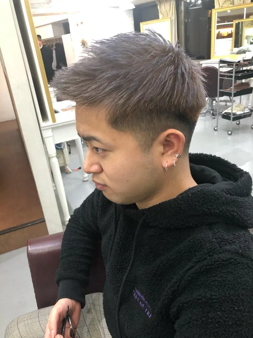 カラー メンズ Soleria 田中慎一のヘアスタイル
