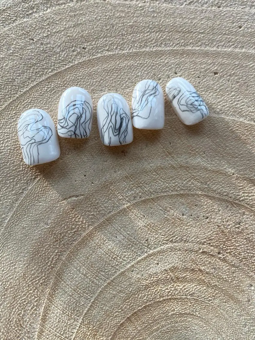 ネイル ハンドネイル and M. nailのネイルデザイン
