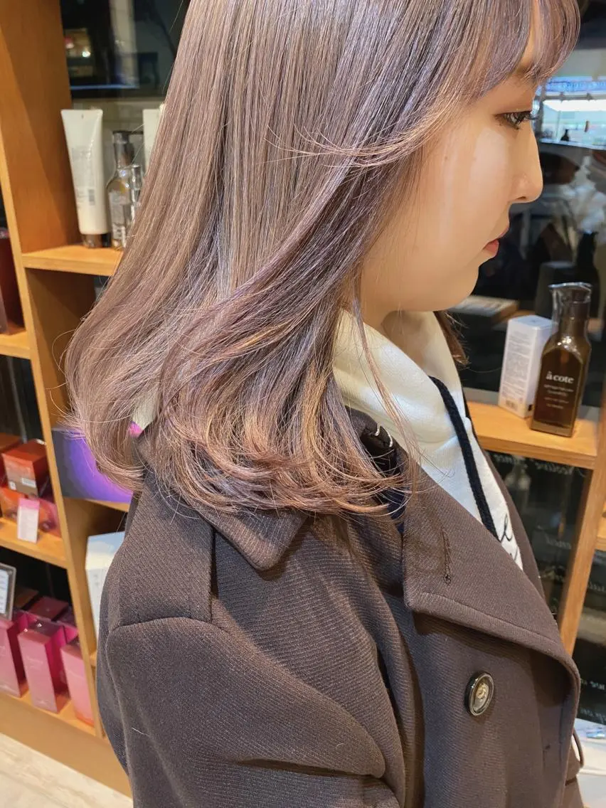セミロング カラー ピンクカラー 赤み消し/透明感 🪽◝✩ 武者春花のヘアスタイル