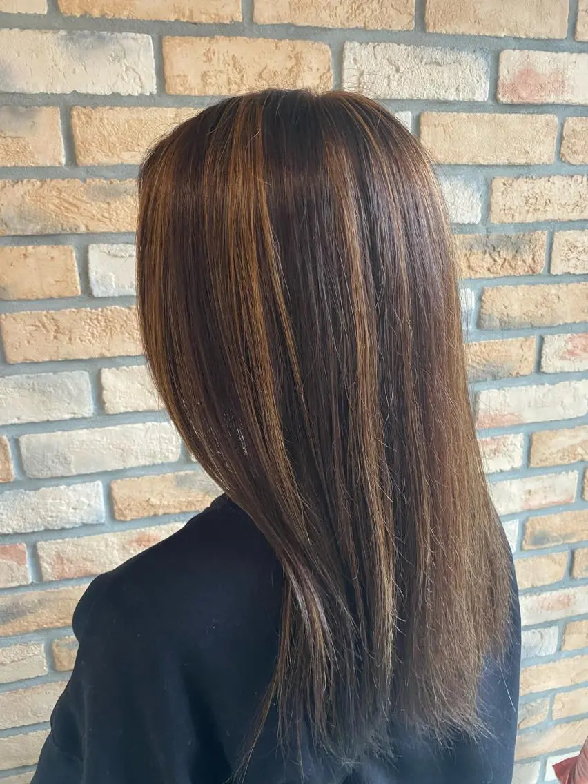 セミロング カラー ヘアアレンジ ハイライトカラー ハイライト 烏山 達也のヘアスタイル