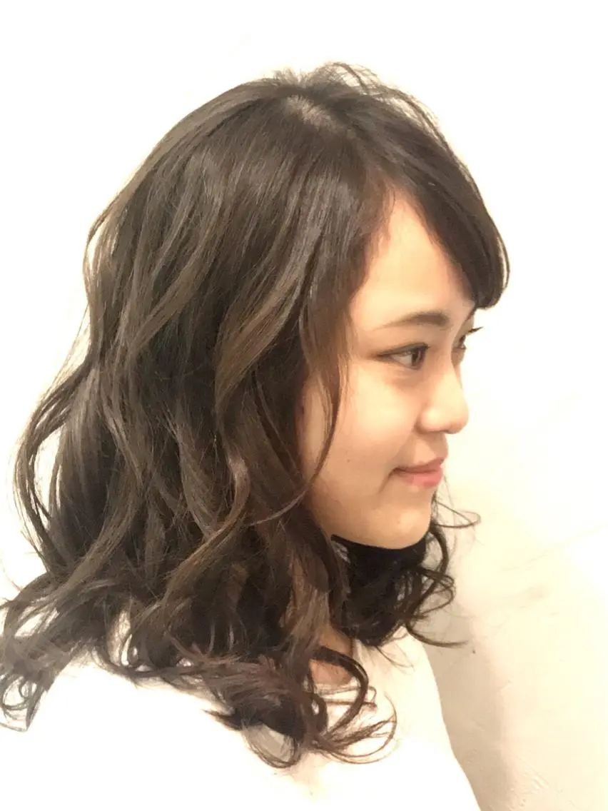 ミディアム カラー 透明感カラー 髪質改善TR 透明感カラーHanaのヘアスタイル