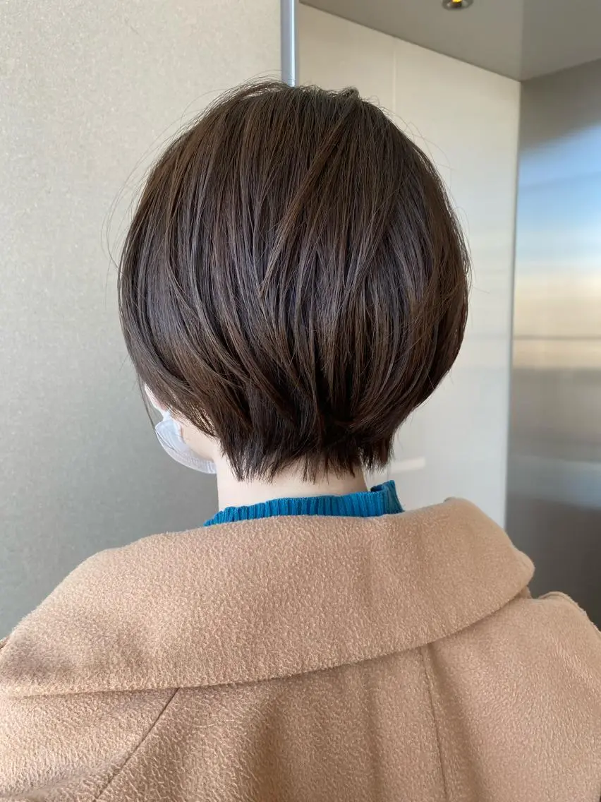 ショート カラー ショートボブ アッシュ ボブ ショートヘア 野村 莉夏香のヘアスタイル
