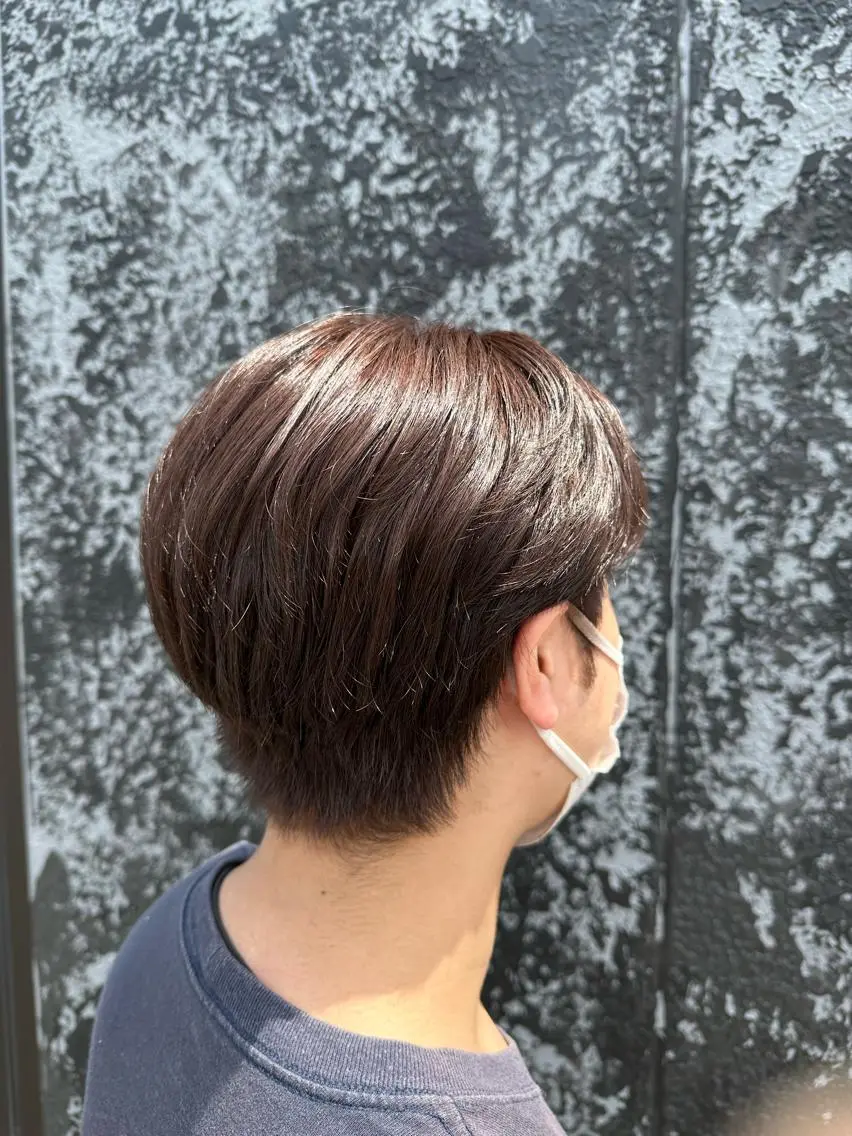 メンズ メンズブリーチ 手塚 菜々美のヘアスタイル
