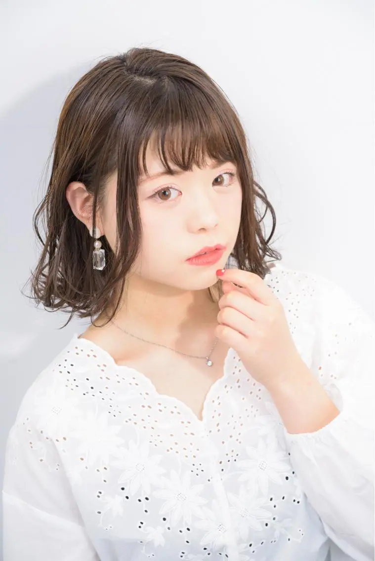 ミディアム カラー パーマ 外ハネヘア Maeda マエダのヘアスタイル