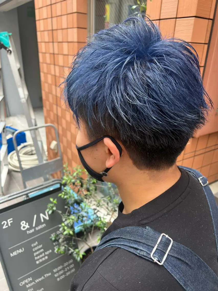 ショート カラー メンズ メンズブリーチ ブリーチ ネイビーカラー blau✨ misatoのヘアスタイル
