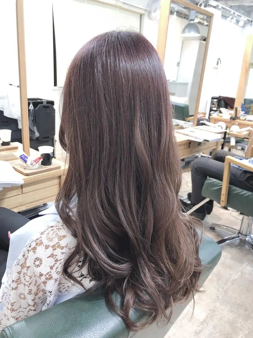 ロング カラー アディクシーカラー ベージュカラー イルミナカラー ピンクカラー ピンクベージュ カット ヘアカラー 菊池 貢平のヘアスタイル
