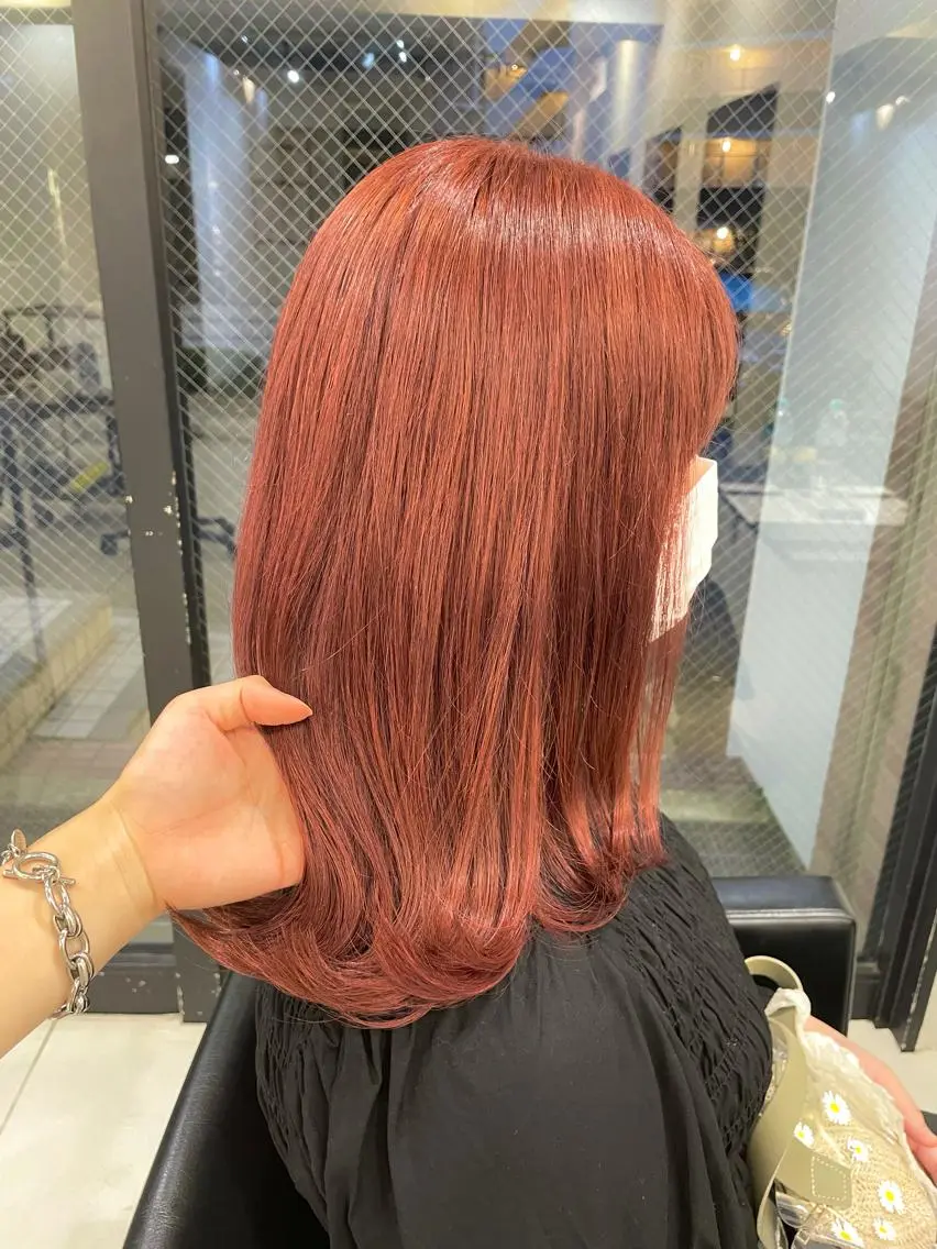 ミディアム カラー ヘアカラー 横山 奈央のヘアスタイル