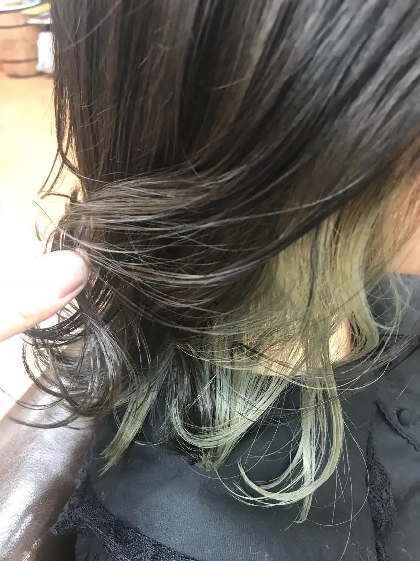 ミディアム カラー カット ヘアカラー トリートメント 澤田 拓己のヘアスタイル