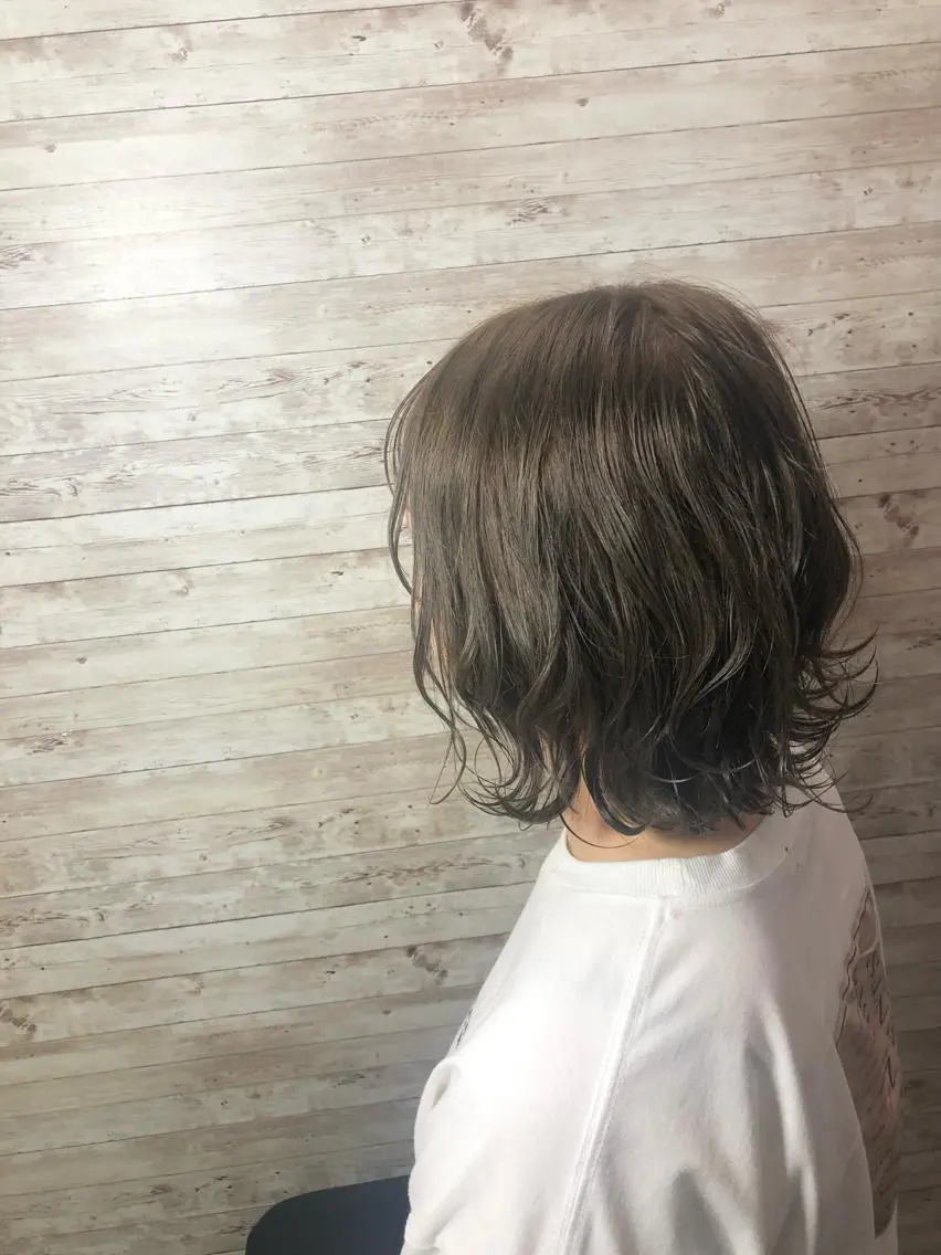 カラー 🌻透明感カラー🌻 阿井希良梨のヘアスタイル
