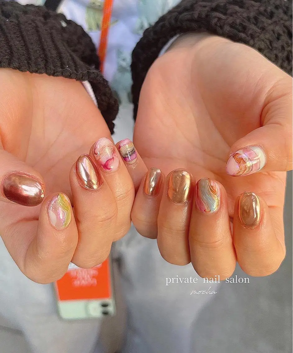ネイル カジュアル チークネイル フレンチネイル ジェルネイル マグネットネイル mocha nailのネイルデザイン