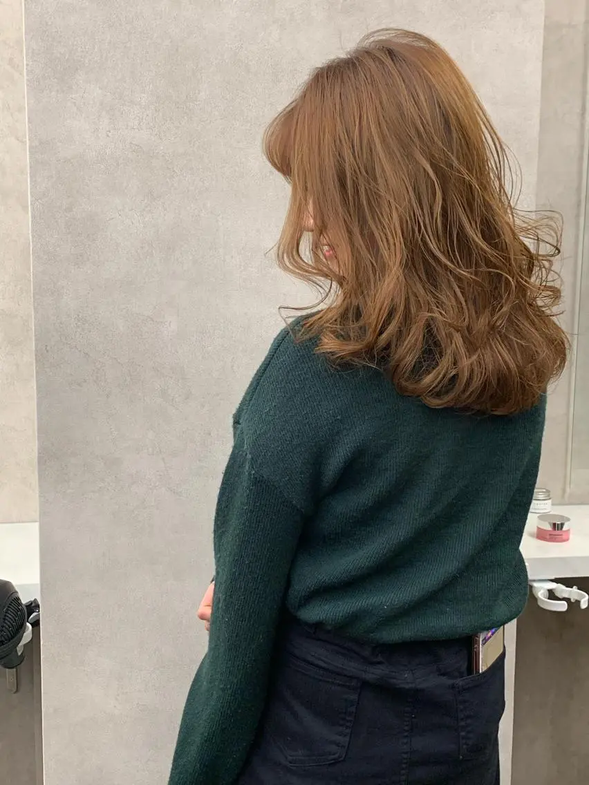 セミロング 【丁寧なカウンセリ ング】MIHOのヘアスタイル