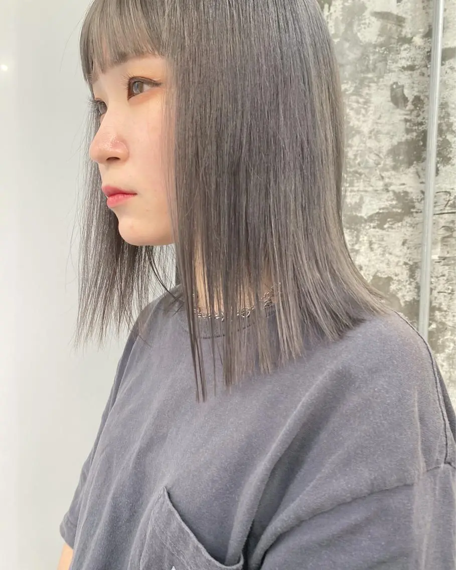 セミロング カラー 透明感カラー グレージュ カット キタダ ヒロキのヘアスタイル