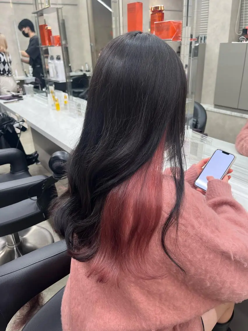 セミロング ヘアカラー トリートメント ヘッドスパ ヘアセット 寒色/ベージュヘア ブリーチありMiOのヘアスタイル