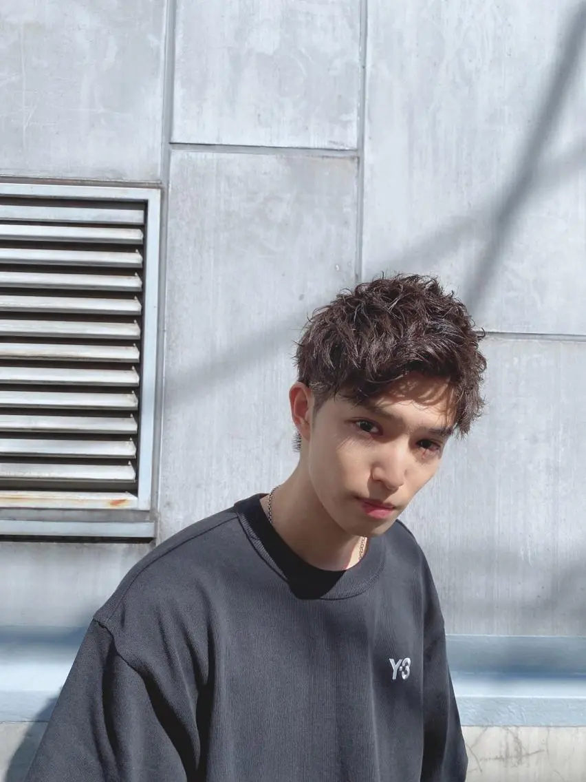 ショート カラー パーマ メンズ アップバング ショートヘア カット ヘアカラー トリートメント メンズ特化🔥 倉兼翔のヘアスタイル