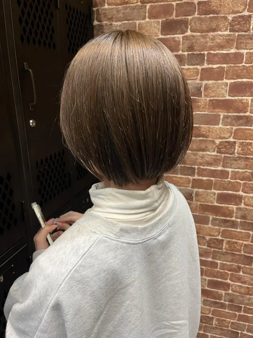 ショート カラー パーマ ヘアアレンジ メンズ キッズ ネイル マツエク・マツパ アイブロウ メンズハイライト メンズパーマ ブラウンカラー ケアカラー 透明感カラー 久木原 ゆりのヘアスタイル