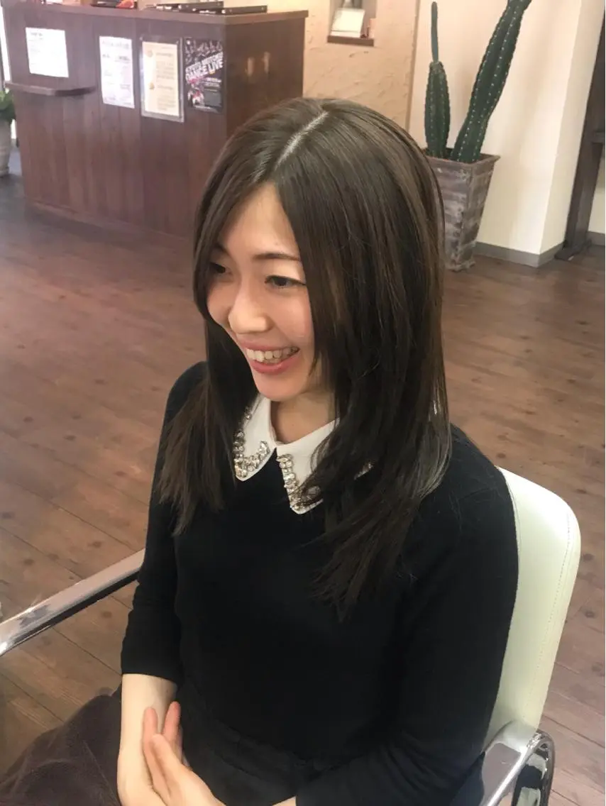 セミロング カラー アッシュ 透明感カラー カット ヘアカラー トリートメント 中野 大士のヘアスタイル