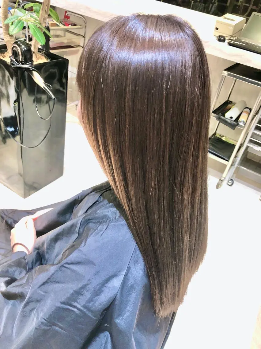 ロング CYNTHIADUE 店長| IRISUのヘアスタイル