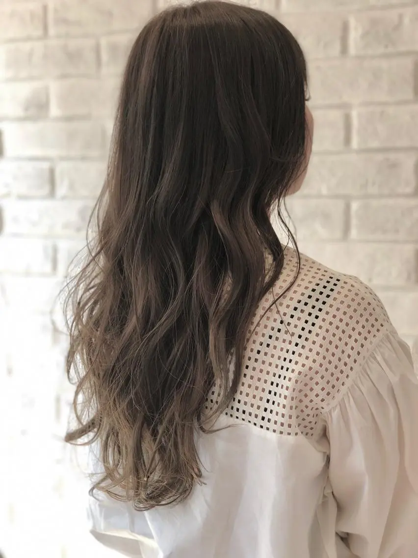 ロング アッシュ 3Dハイライト ハイライト 大石 健太のヘアスタイル