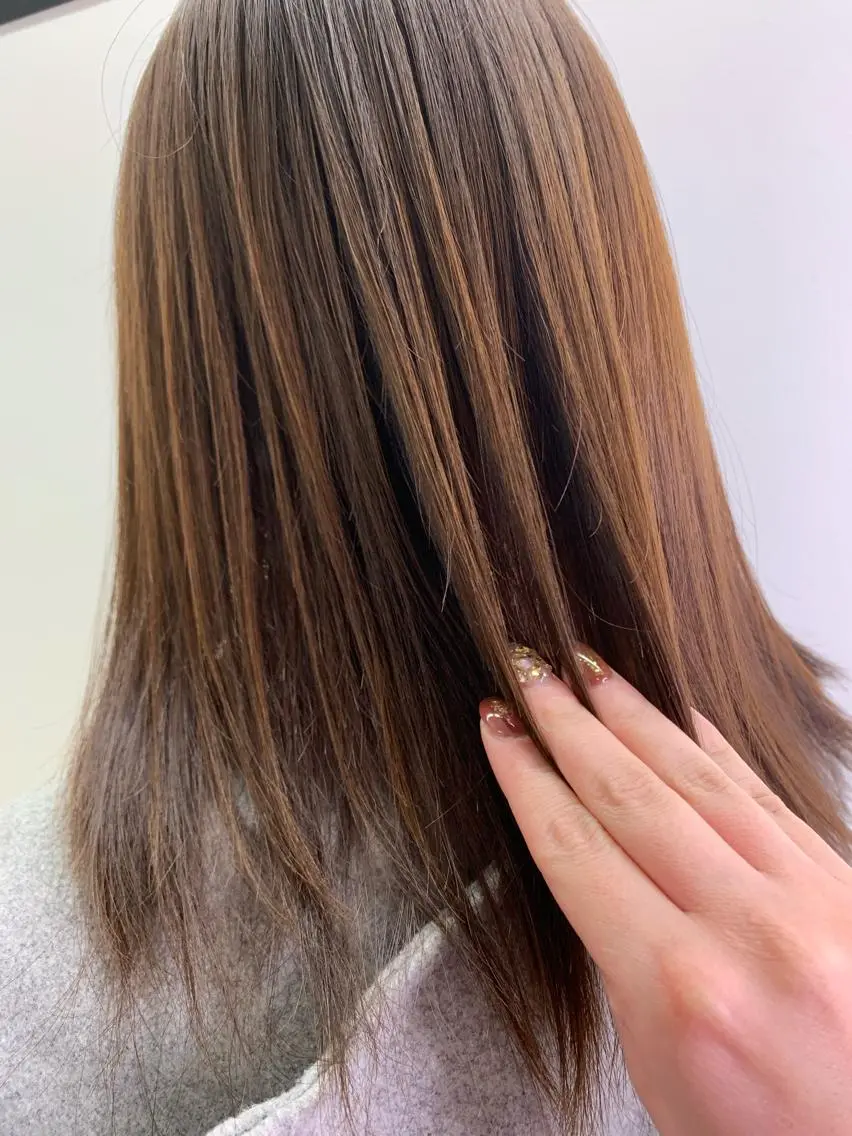 ミディアム Itsuki .のヘアスタイル