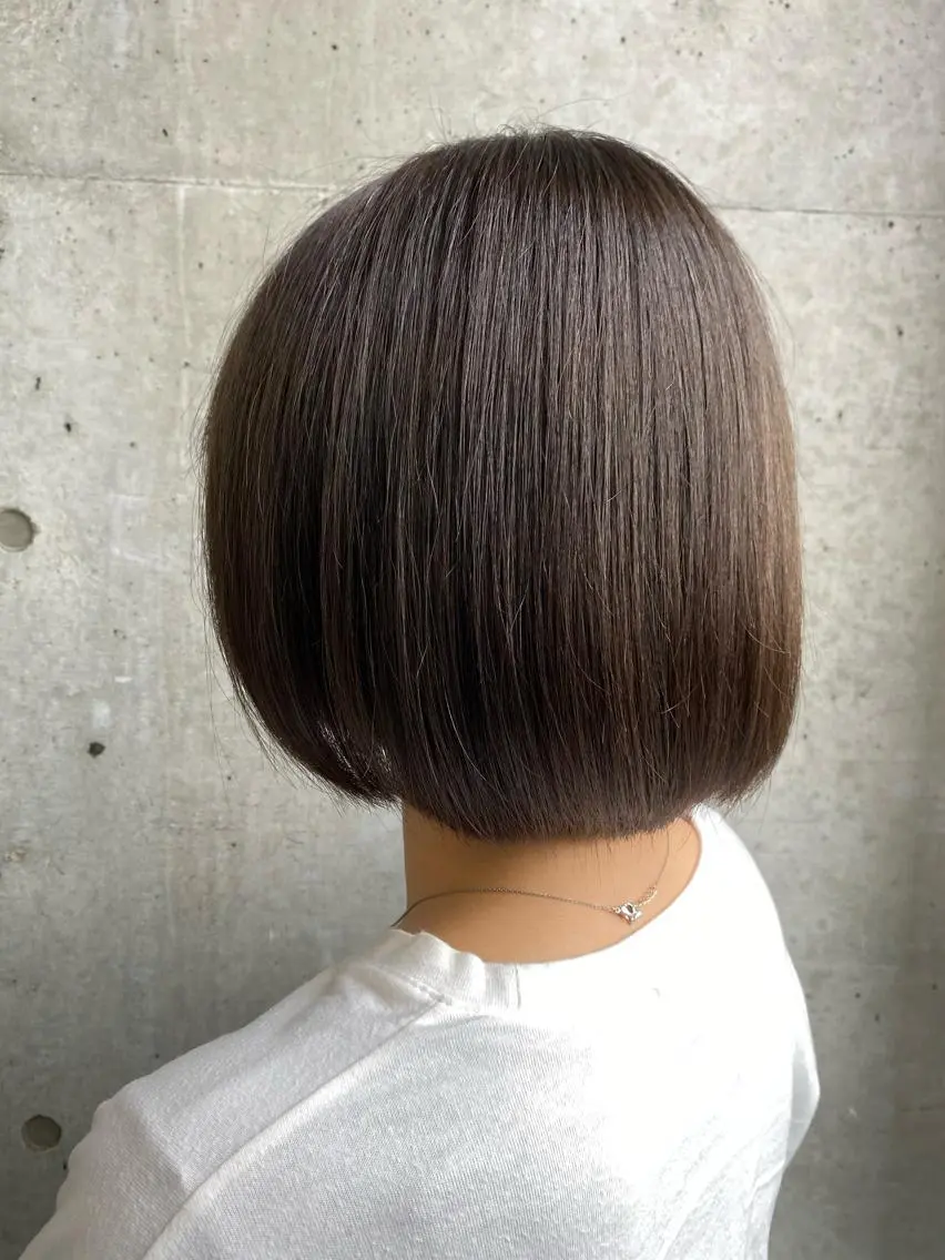 ショート カラー グレージュ ボブ カット ヘアカラー トリートメント 大栗 佑也  髪質改善のヘアスタイル