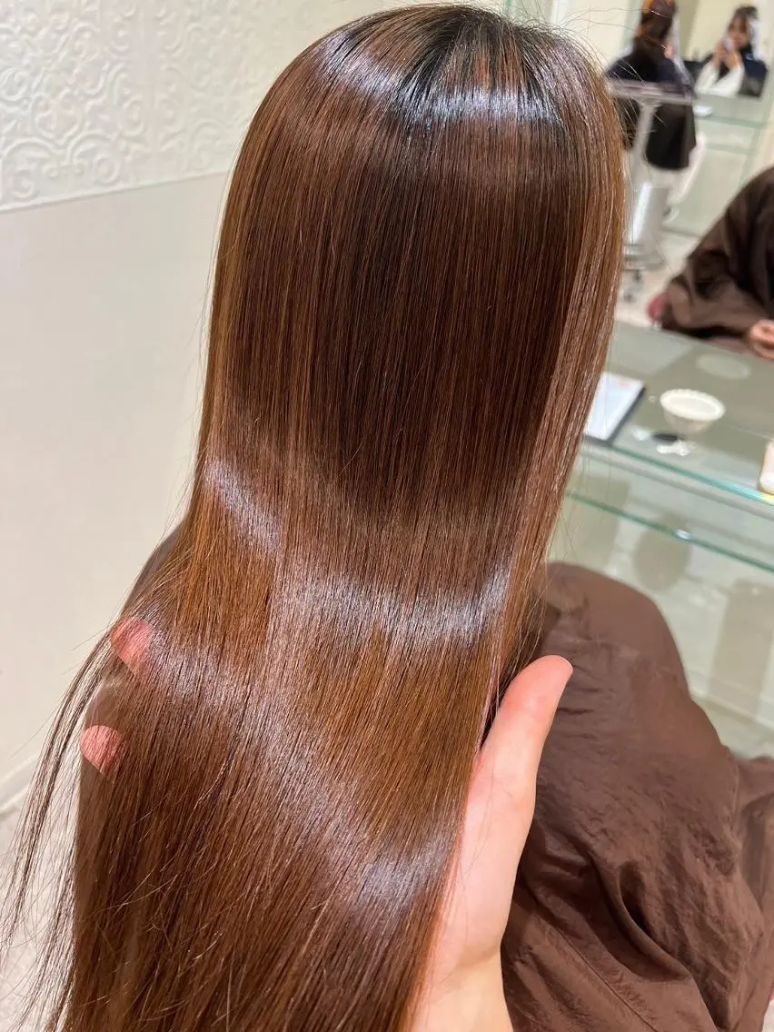 ロング 大川 有香のヘアスタイル