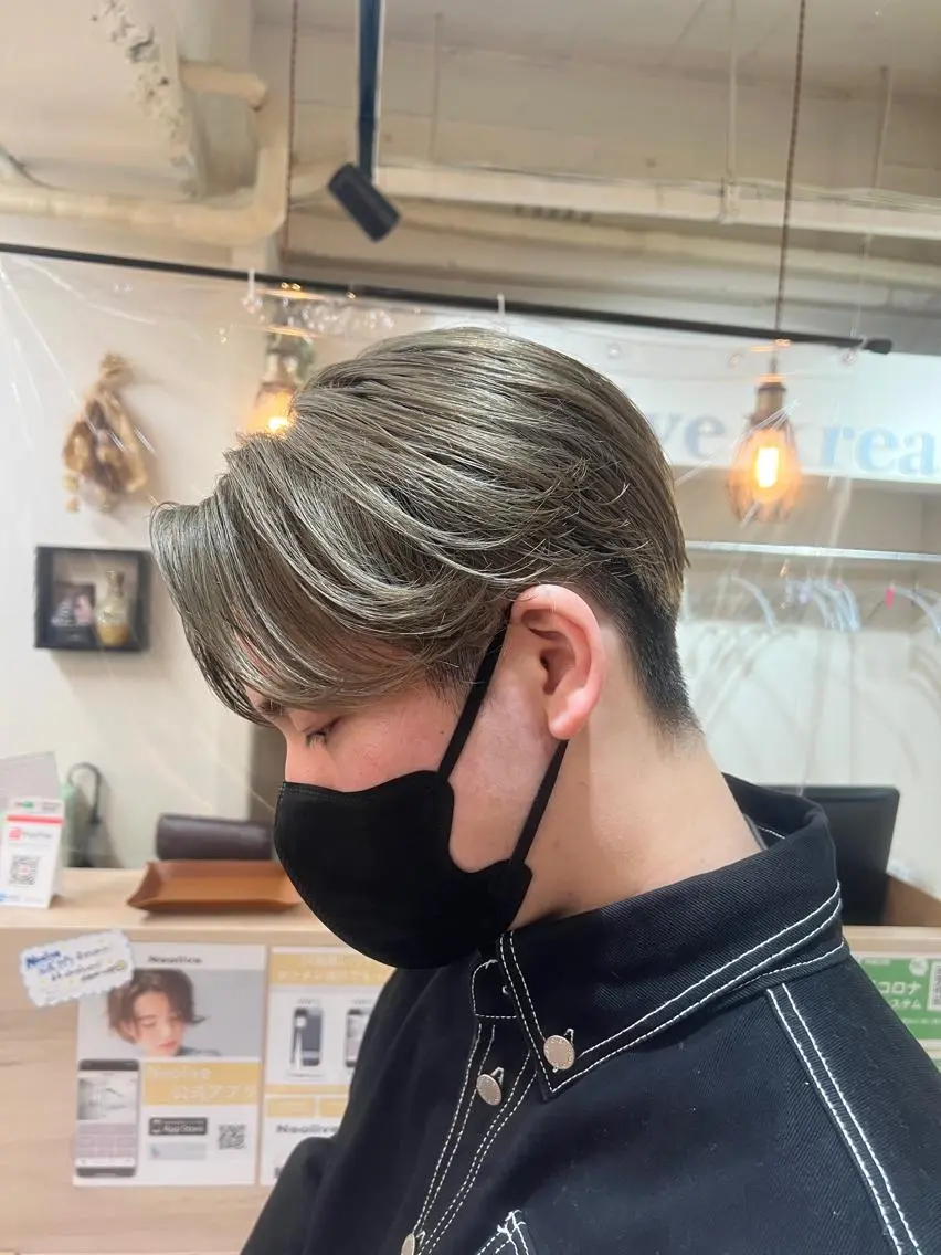 ミディアム パーマ メンズ センターパート カット ヘッドスパ メンズカットパーマ ✂️ JOYAのヘアスタイル