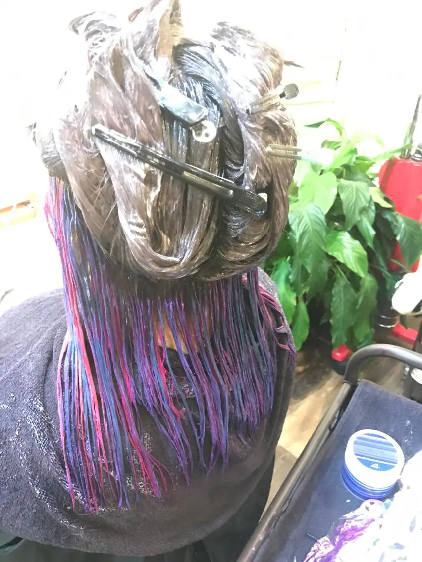 ロング ロング 石川 奈緒子のヘアスタイル