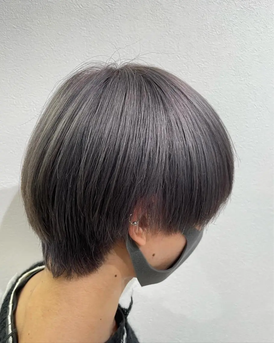 カラー メンズ 渡部凌我 小顔ウルフ ハイトーンカラーのヘアスタイル