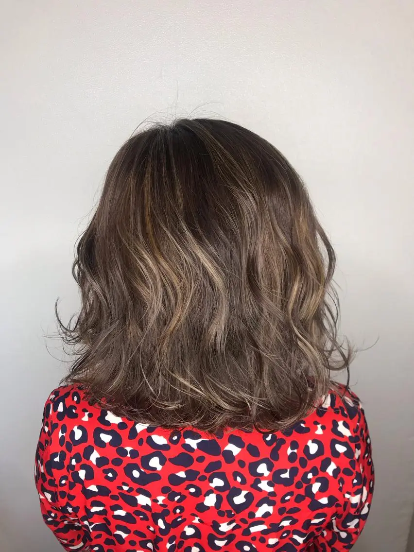 ミディアム カラー ハイライトカラー ハイライト ヘアカラー 似合わせ/ カラー.岡田友仁のヘアスタイル