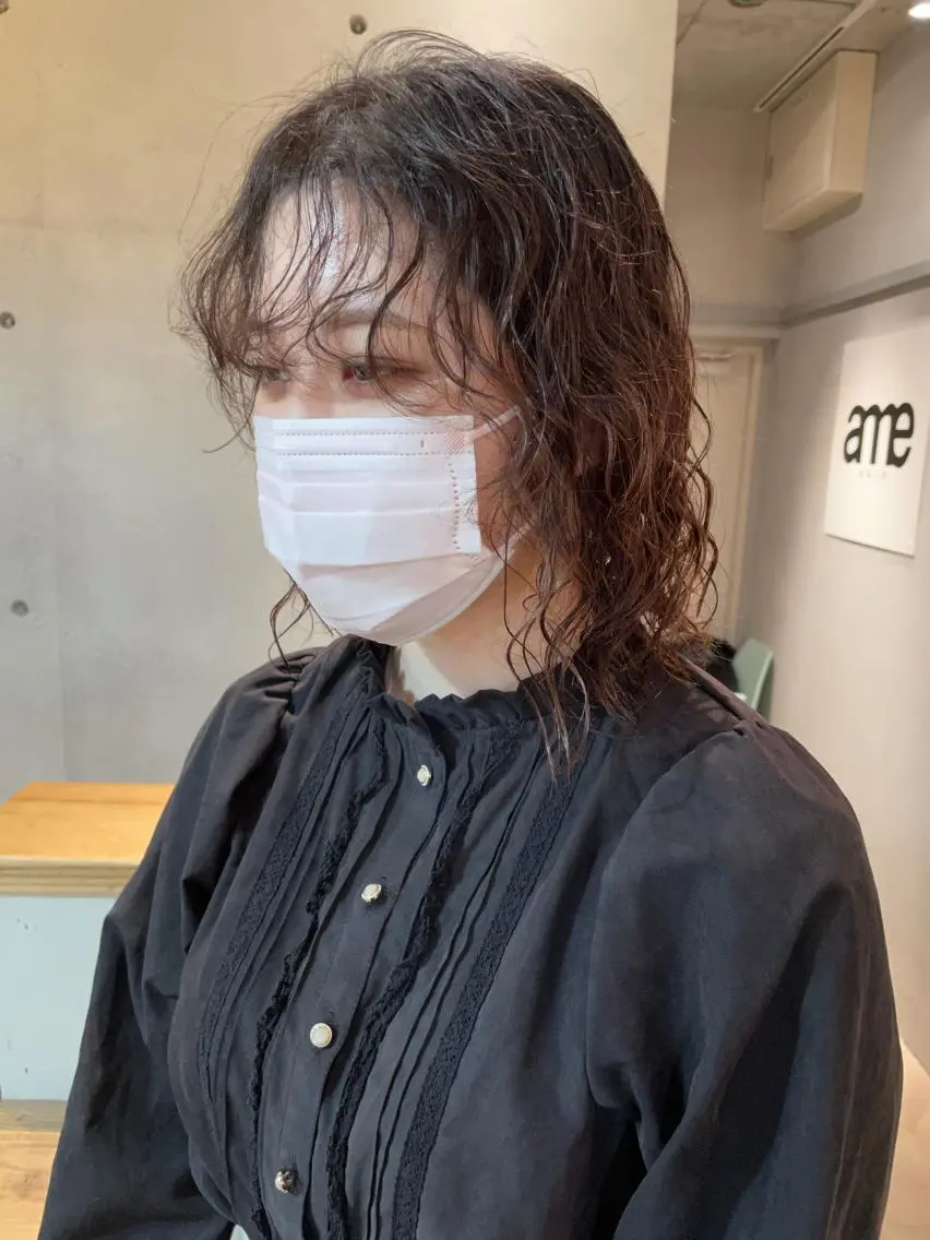 ミディアム パーマ ミディアムパーマ カット パーマ しのはら まどかのヘアスタイル
