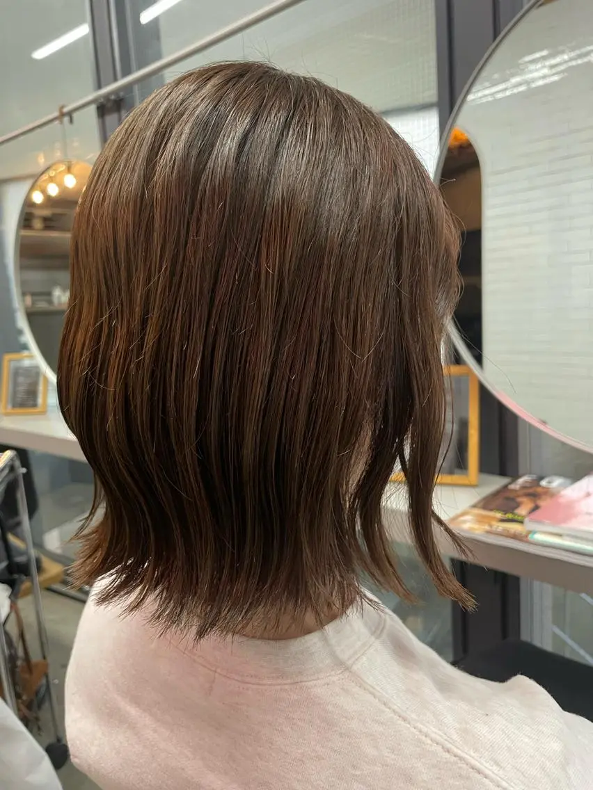 ショート カラー ベージュカラー ココアベージュ グレージュ 外ハネヘア トリートメント やすだ しおりのエステ・リラクイメージ