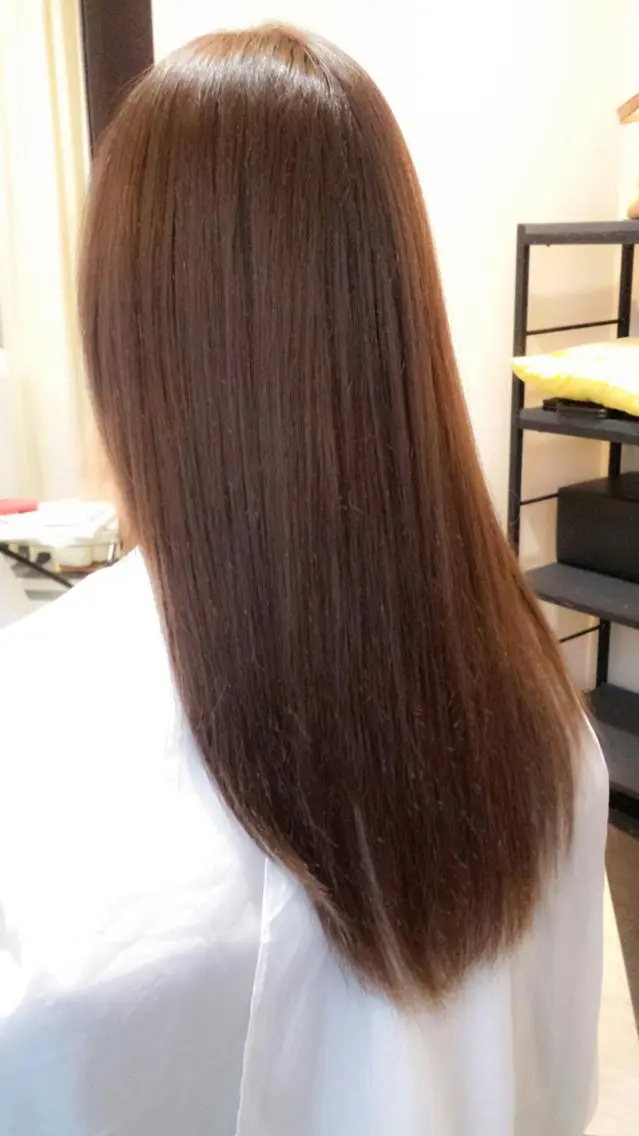 ロング カラー ヘーゼル 辻 竜也　のヘアスタイル