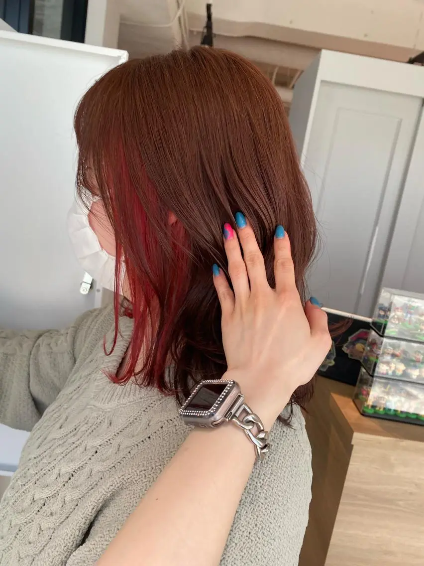 ミディアム カラー ブラウンカラー ピンクカラー ピンクブラウン レッドカラー カット ヘアカラー オスズ 🎀´-のヘアスタイル