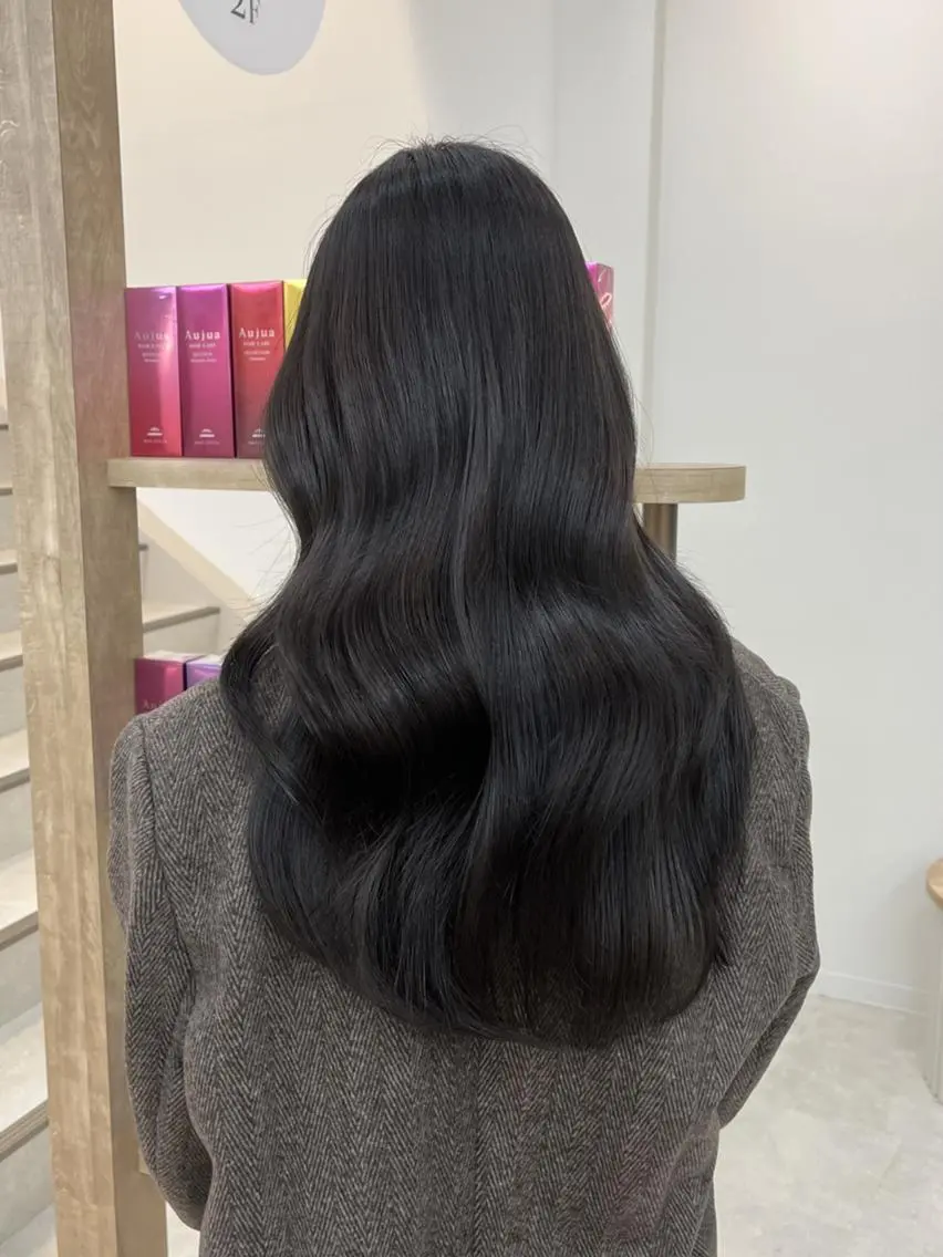 ロング カラー ヘアカラー Miku ミクのヘアスタイル