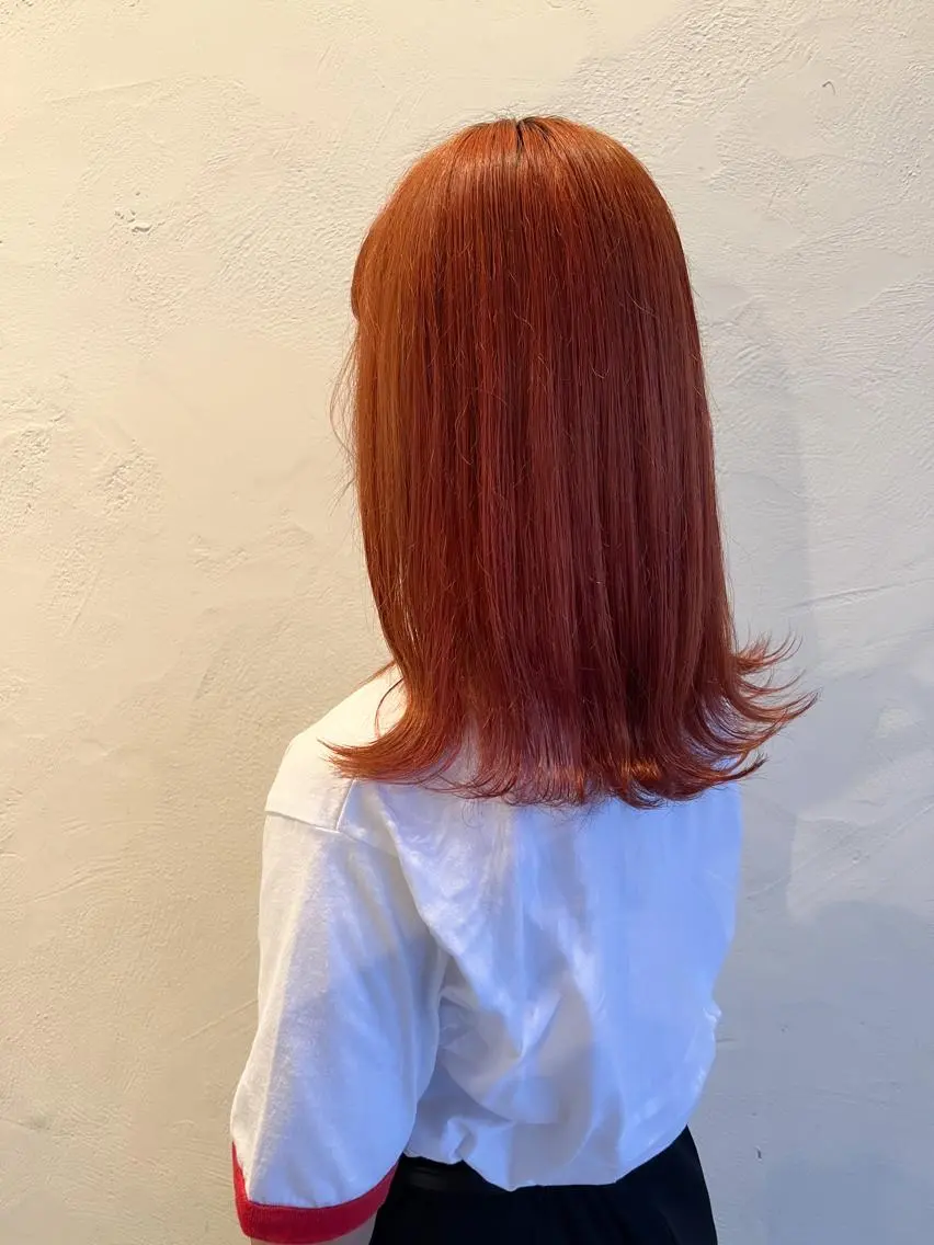 ロング カラー 松田 詩奈のヘアスタイル