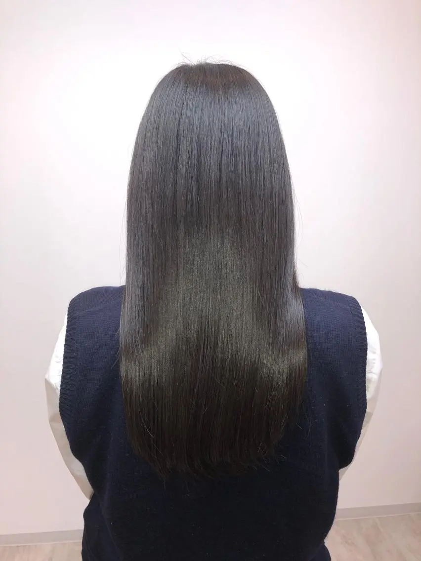 ロング カラー 髪質改善特化 ESSENCIAのヘアスタイル