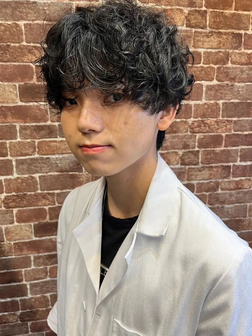 ショート カラー パーマ ヘアアレンジ メンズ キッズ ネイル マツエク・マツパ メンズパーマ ブラウンカラー ケアカラー 透明感カラー ピンクカラー 久木原 ゆりのヘアスタイル