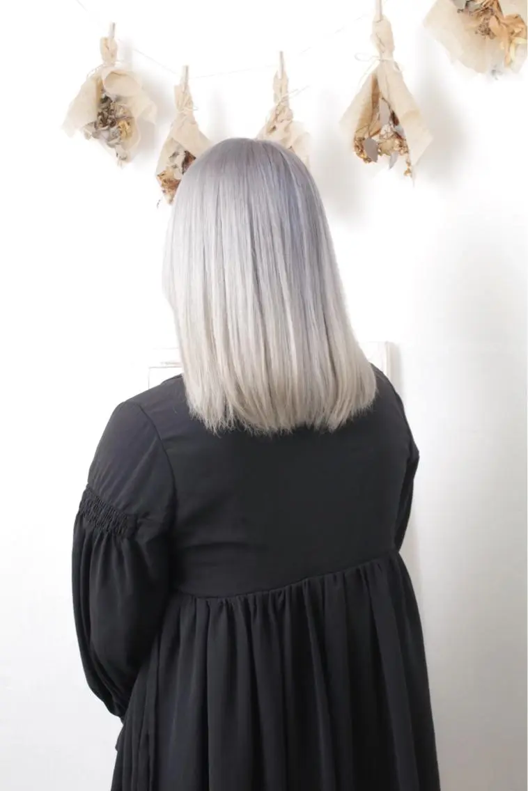 ミディアム カラー パーマ ヘアアレンジ メンズ 推し活専用 【派手髪】飯野ゆかりのヘアスタイル