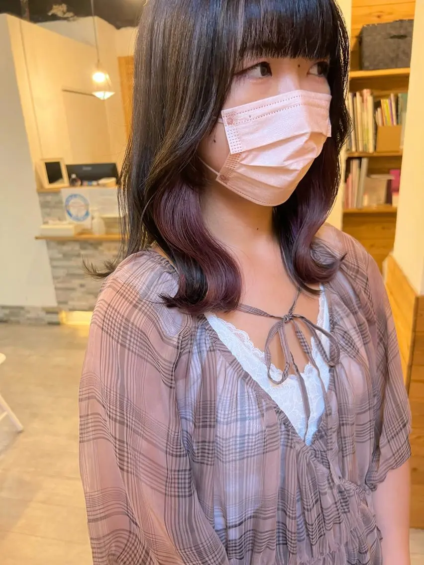 ミディアム カラー LAMP mashiroのヘアスタイル