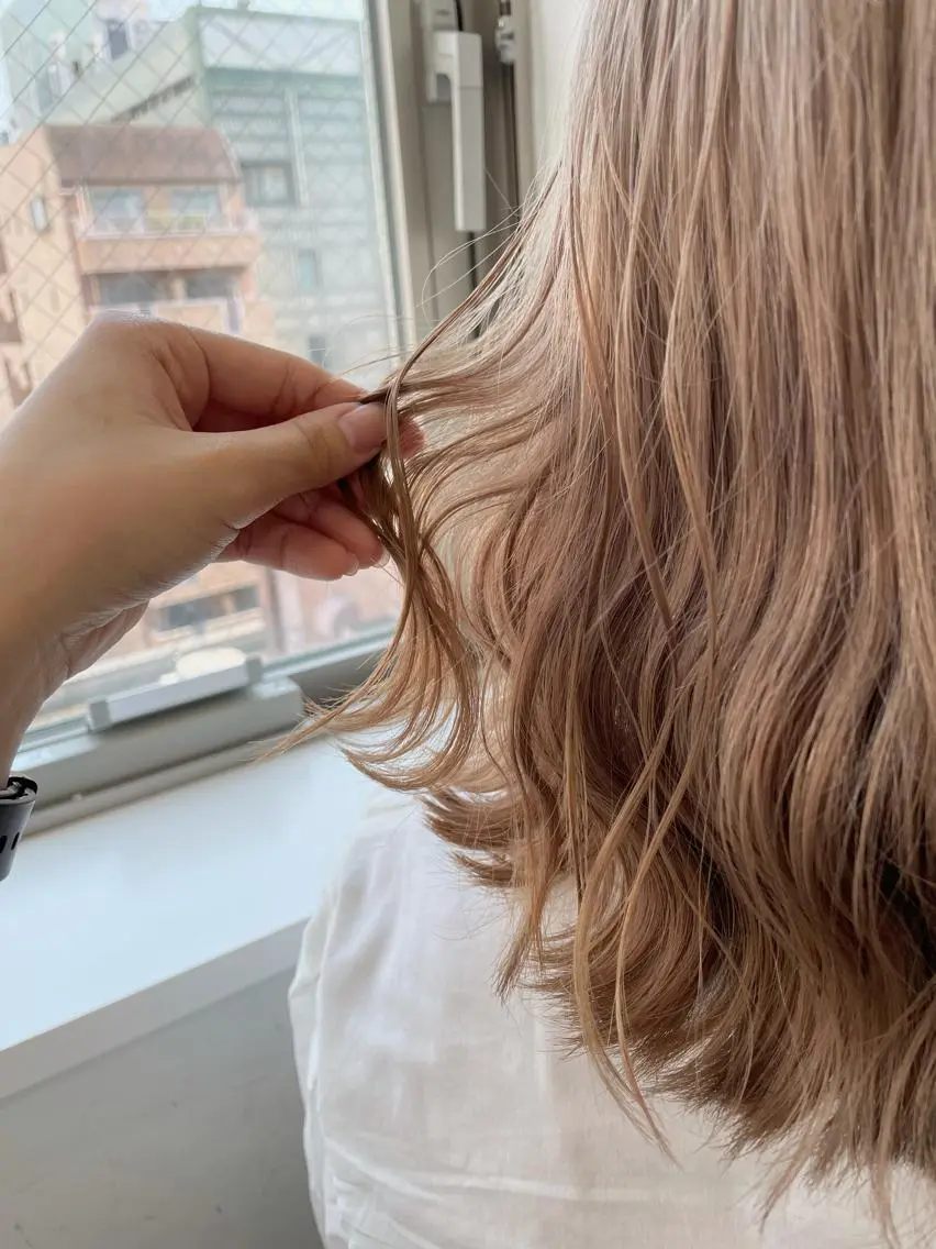 ショート 手島 カミラのヘアスタイル