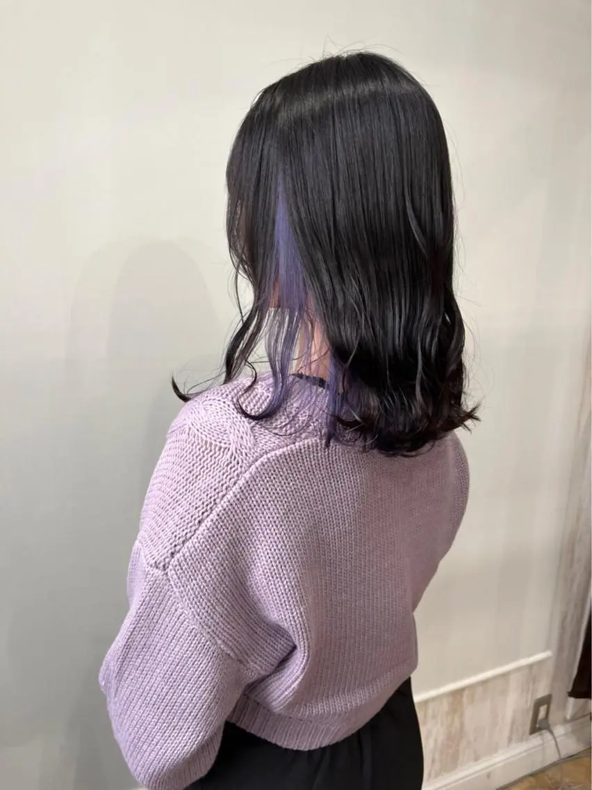 カラー white.梅田 デザインカラー🦄のヘアスタイル