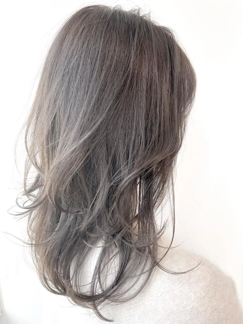 セミロング カラー ヘアアレンジ 透明感カラー 表参道/さあ や/大人ナチュラルのヘアスタイル