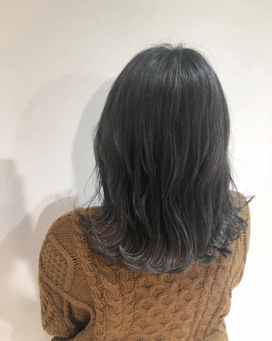 セミロング カラー ブリーチ ヘアカラー トリートメント 🍊新宿南口🍊 ERINAのヘアスタイル